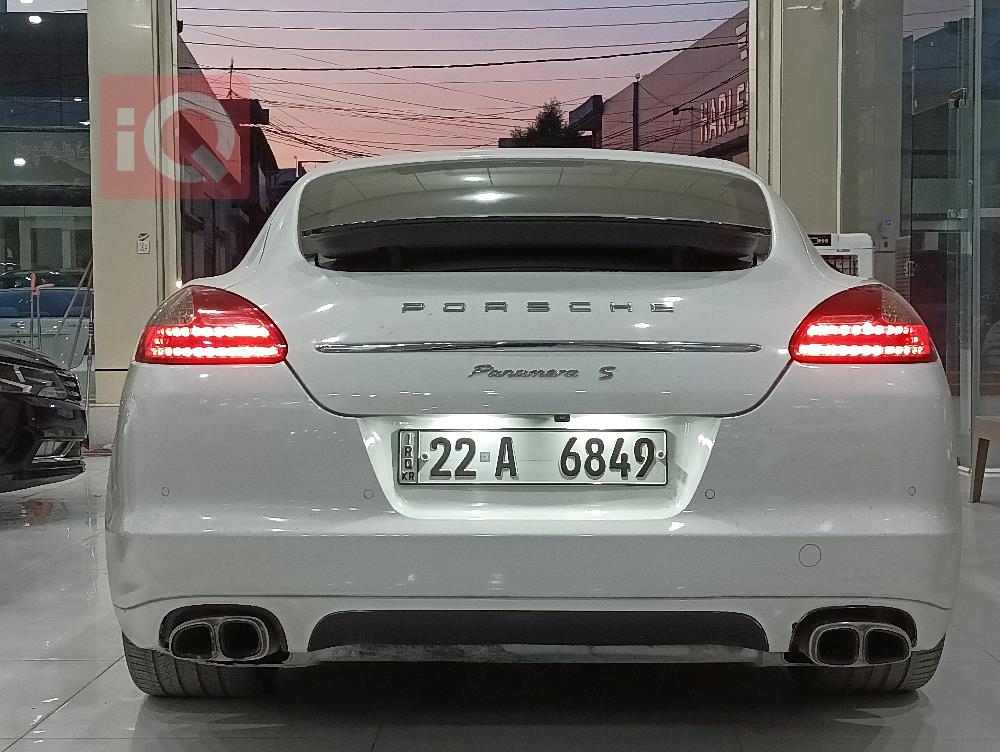 Porsche Panamera